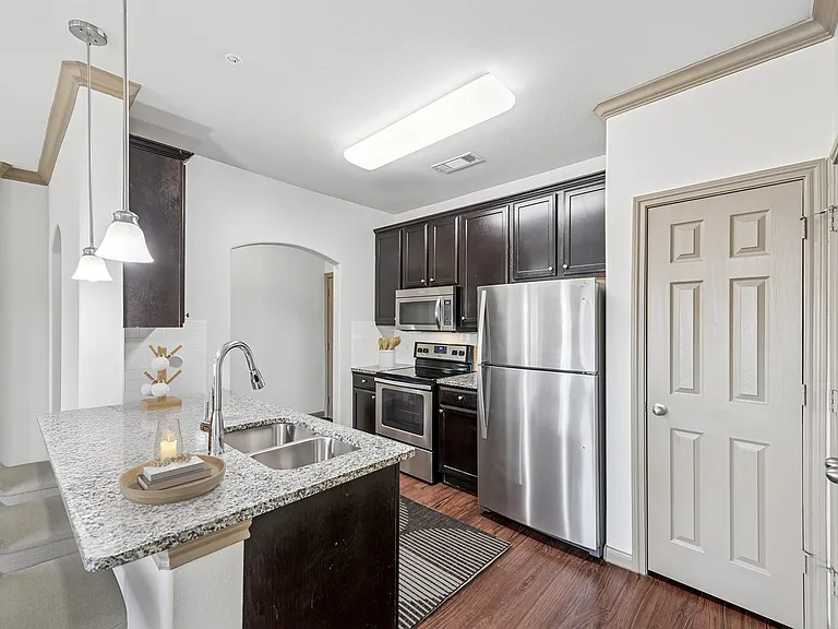 West Creek Apartments — Photo 35