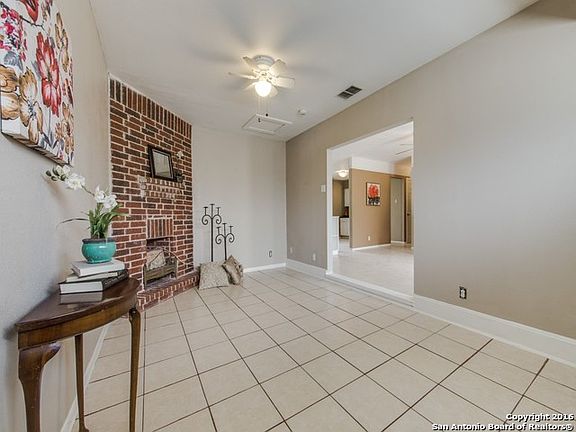 4th image of 7223 Westlyn Dr