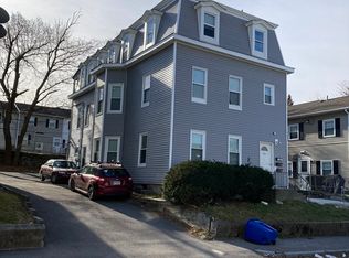 21 Dix St, Worcester, MA 01609