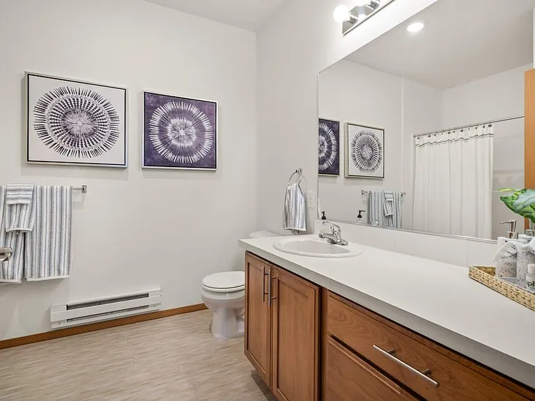 Bluegrass Farms Apartments — Photo 27