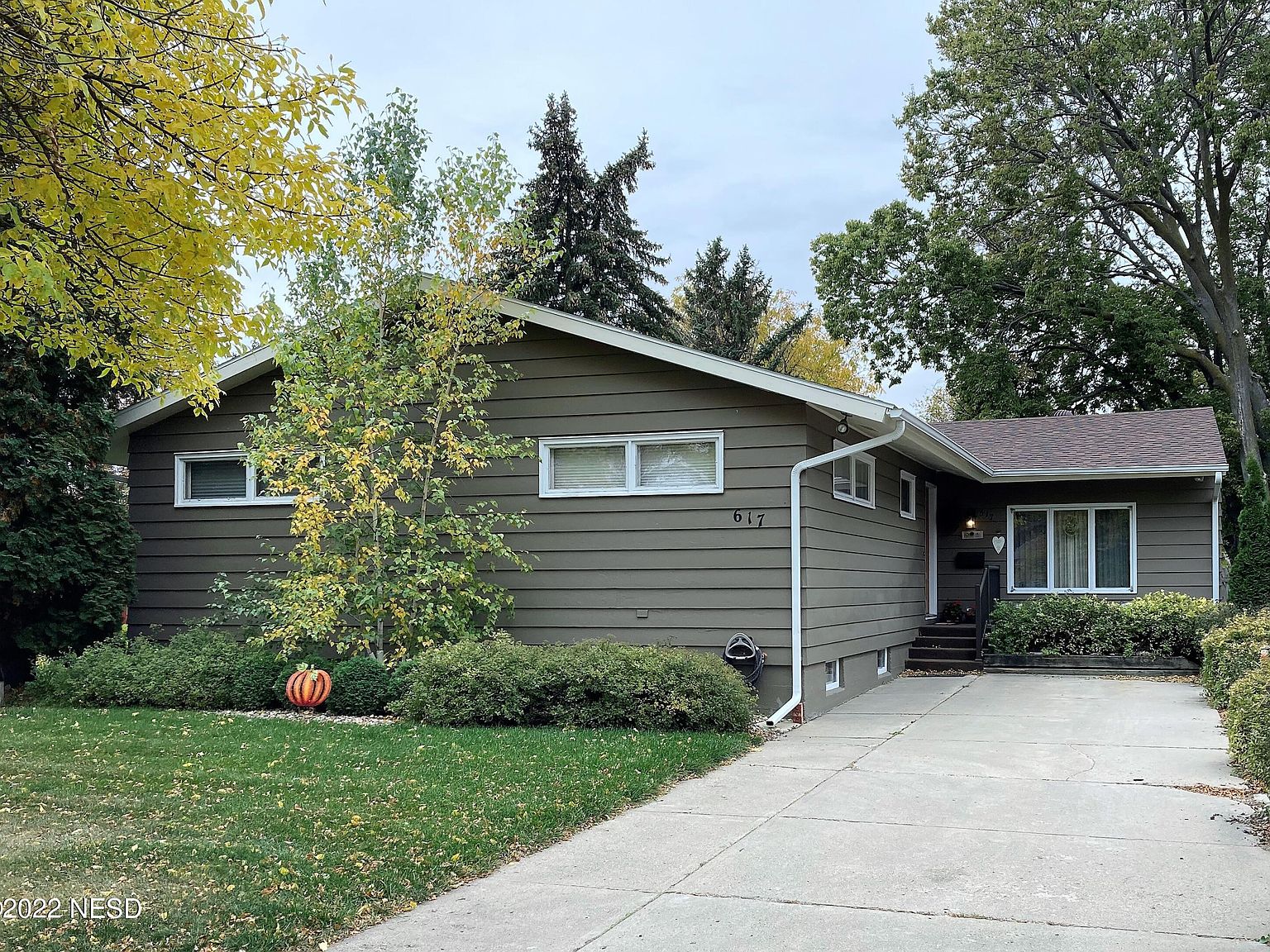 617 2nd St SE Watertown SD 57201 Zillow   B4b5dd47204783224c99d7be3783ce69 Cc Ft 1536 