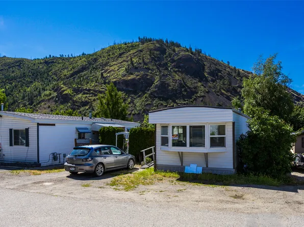 1699 Ross Rd Unit 213, West Kelowna, BC V1Z 1L8
