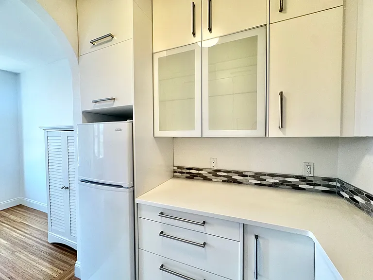 2999 California St #54 — Photo 3