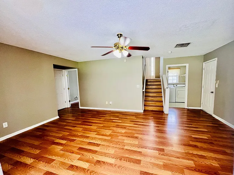 391 Bass Way NW — Photo 6