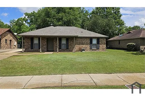 864 Rialto Dr Photo 1