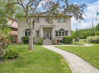 1 Marshfield Ct, Toronto, ON M3C 2E2