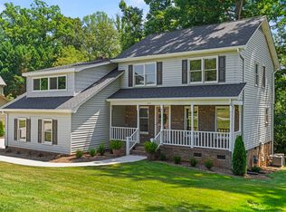 414 Phillips Ln, Greer, SC 29650