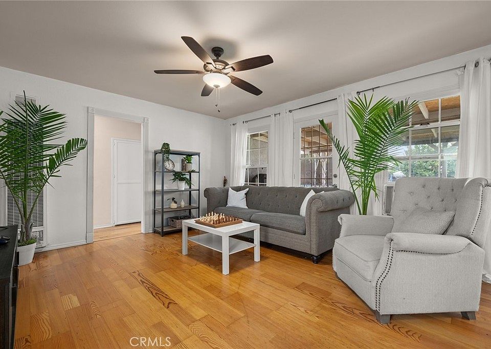 1st image of 5515 N Barranca Ave