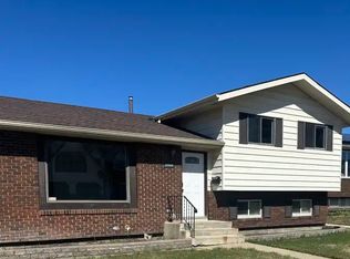 2508 106th St NW #1A, Edmonton, AB T6J4R8