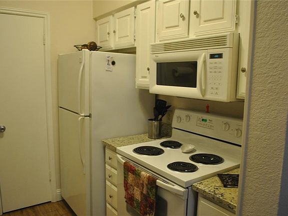 5th image of 6220 Bentwood Trl APT 905