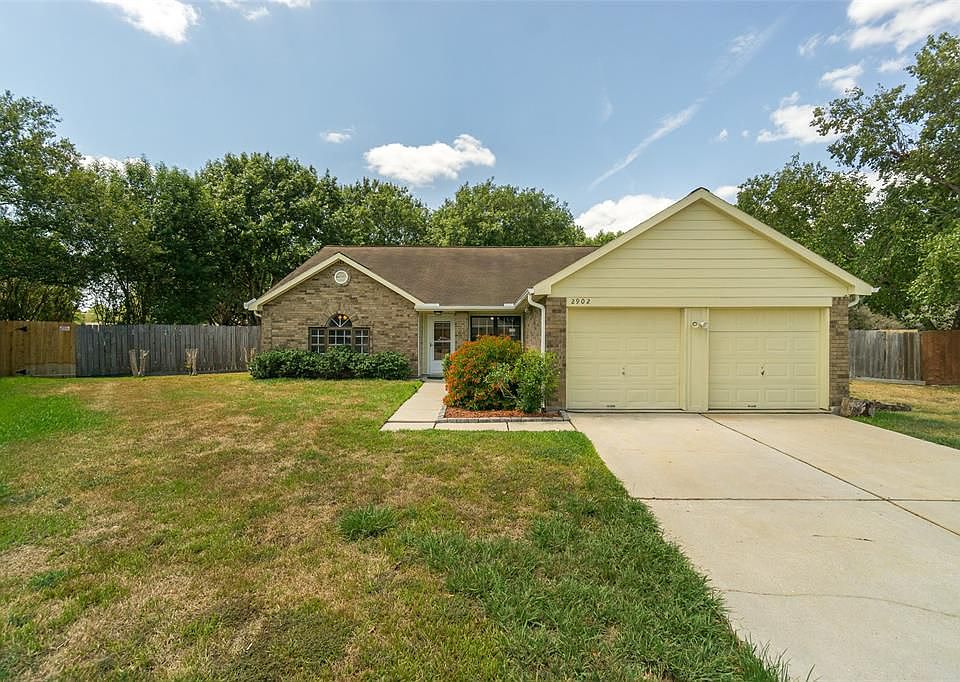 1st image of 2902 Laurelridge Dr