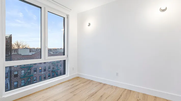 Rented by Nooklyn NYC LLC | media 5