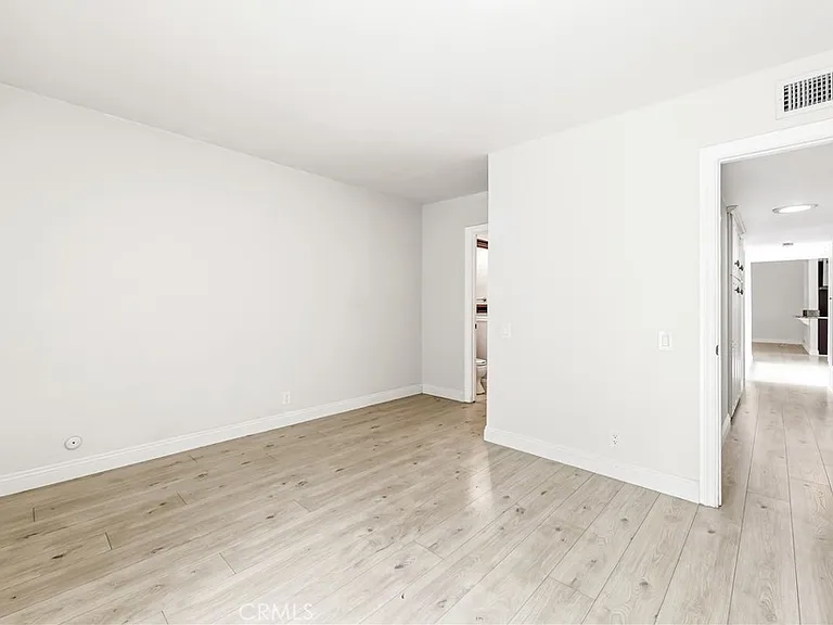 62 Willow Tree Ln — Photo 23