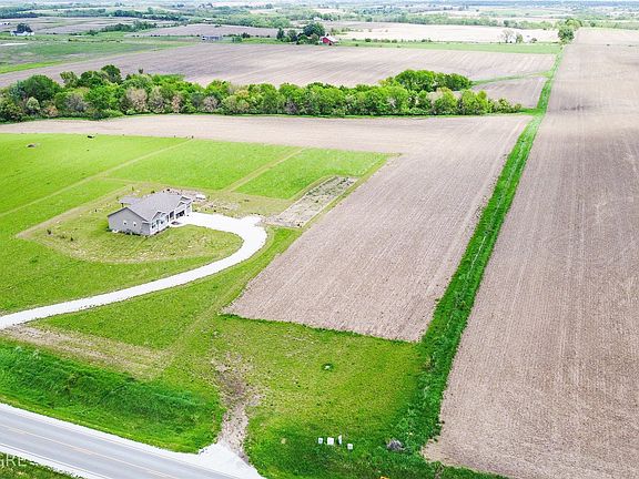 3rd image of 10991 R57 Hwy