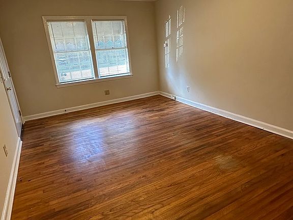 3rd image of 3246-3248 Cherokee Ave #3246