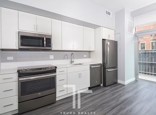 4401 N Hazel St, Chicago, IL 60640