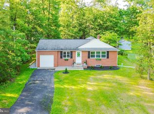 515 Park Rd, Spring City, PA 19475