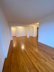 135-10 Grand Central Pkwy, #209