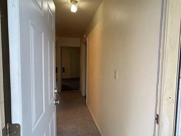 William Drive Apartments — Photo 12