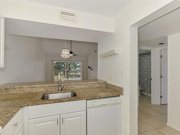 4th image of 458 Cerromar Rd Unit 484