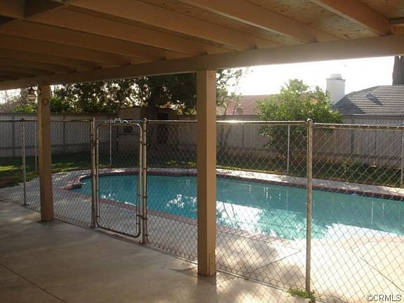 2nd image of 23365 Sonnet Dr