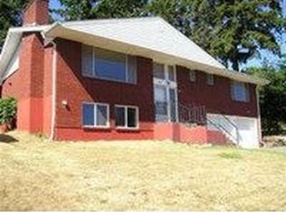 1203 Spruce St, Longview, WA 98632