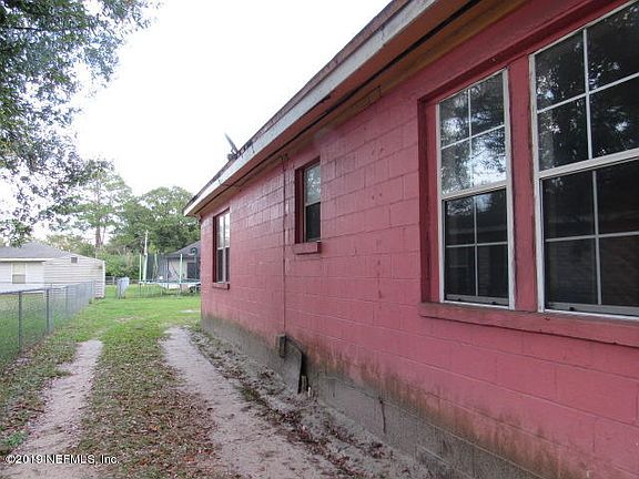 2nd image of 4925 Avenue B