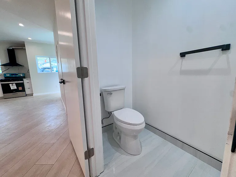 10789 Las Lunitas Ave #10787 — Photo 13