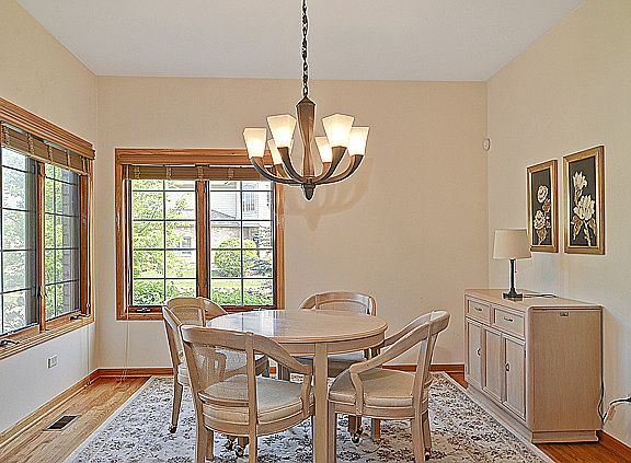 5th image of 5301 Commonwealth Ave #4831