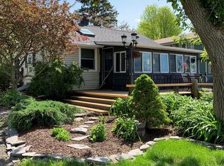 597 Cumberland Head Rd, Plattsburgh, NY 12901