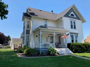 320 S Vermont St, Maquoketa, IA 52060