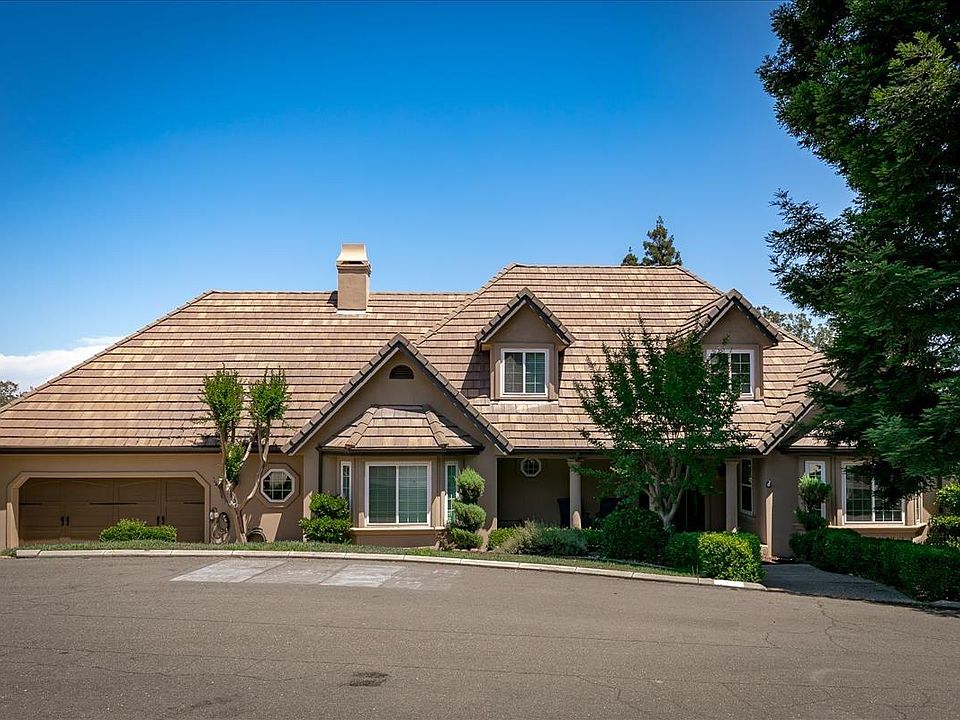 1st image of 840 Reddick Way