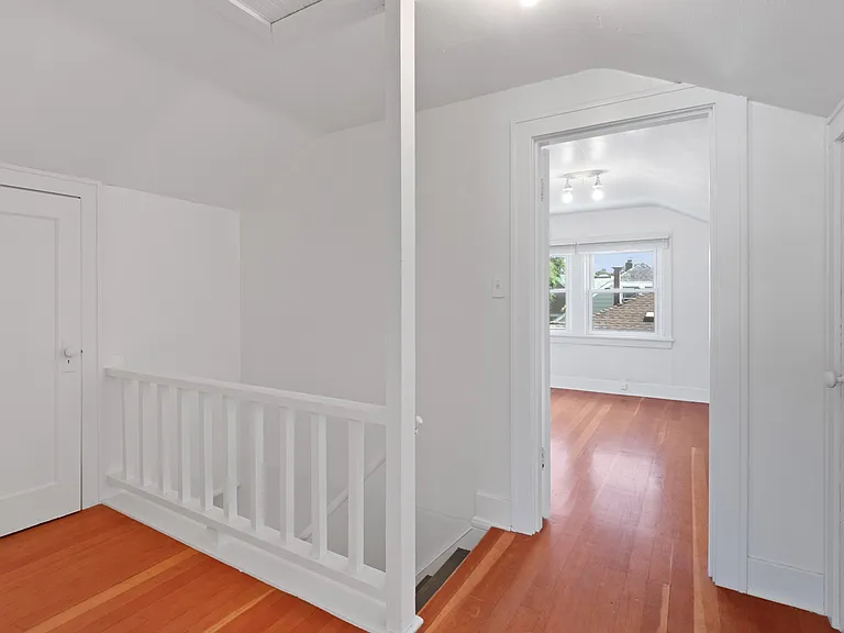 4706 SE 28th Ave — Photo 24