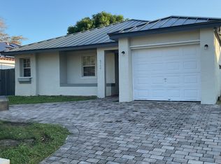 8564 SW 210th Ter, Cutler Bay, FL 33189
