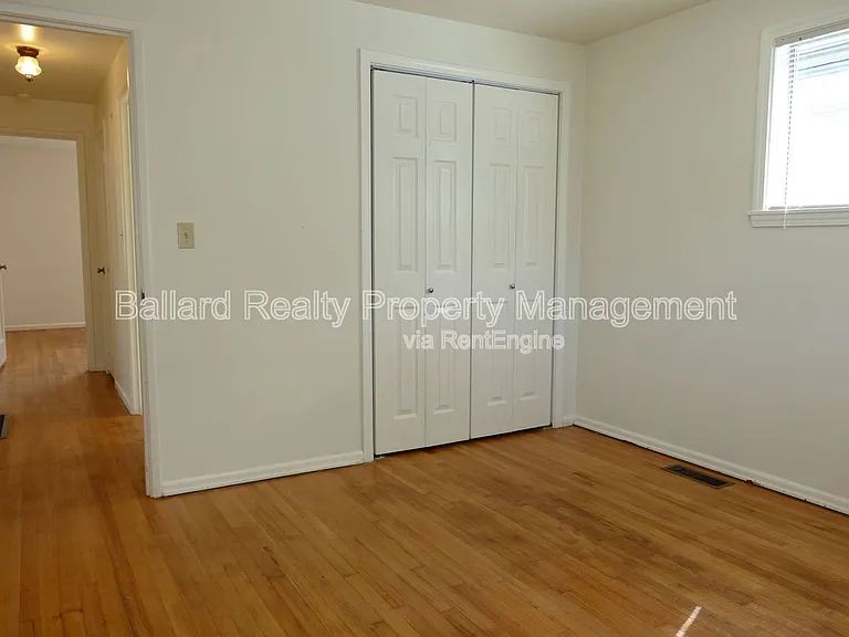6527 25th Ave NW — Photo 11