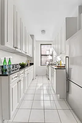 Sold by Compass | media 7