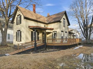 203 Walnut St, Manchester, NH 03104