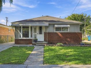 3974 Mayfair St, Dearborn Heights, MI 48125