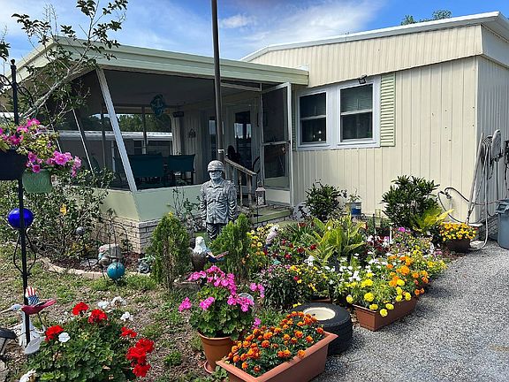 3rd image of 187 Hibiscus Dr #103