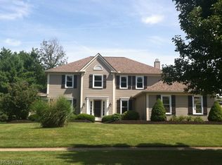 20606 Wildwood Ln, Strongsville, OH