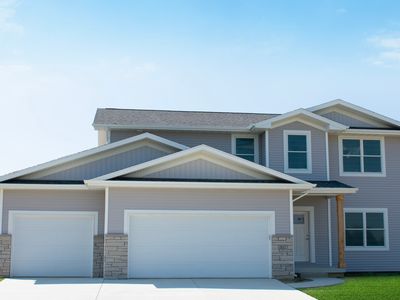 511 Bobwhite Way, Normal, IL, 61761