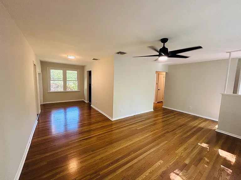 159 Greglawn Dr — Photo 2