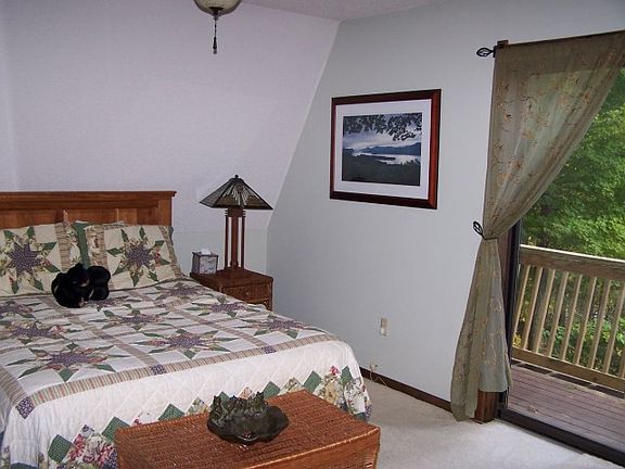 2nd image of 3 Braley Ln