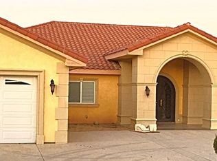 11829 Oakwood Ave, Hesperia, CA 92345