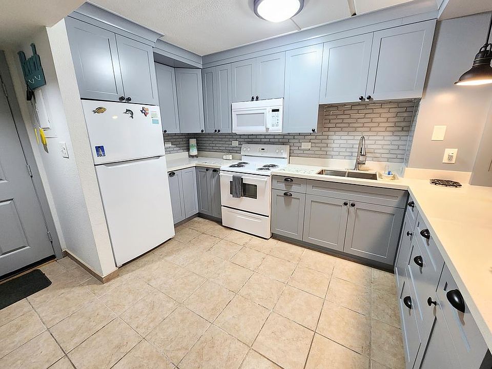 1st image of 120 Padre Blvd Unit 206