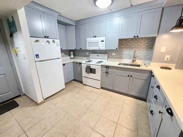 120 Padre Blvd Unit 206, South Padre Island, TX 78597