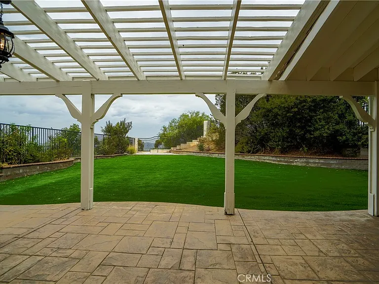 20640 Pesaro Way — Photo 46
