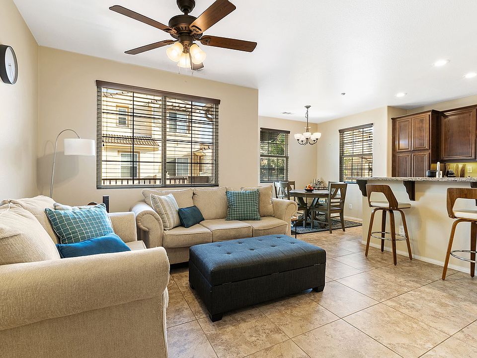 1st image of 31186 Lavender Ct #164