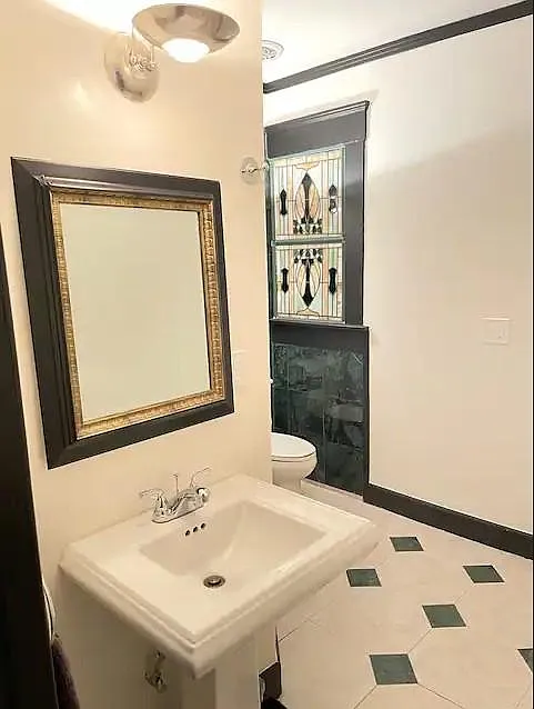 1 bed, 700 sqft, $2,099 — Photo 3