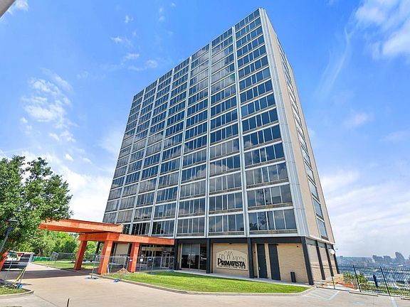 2nd image of 810 Matson Pl Unit 305